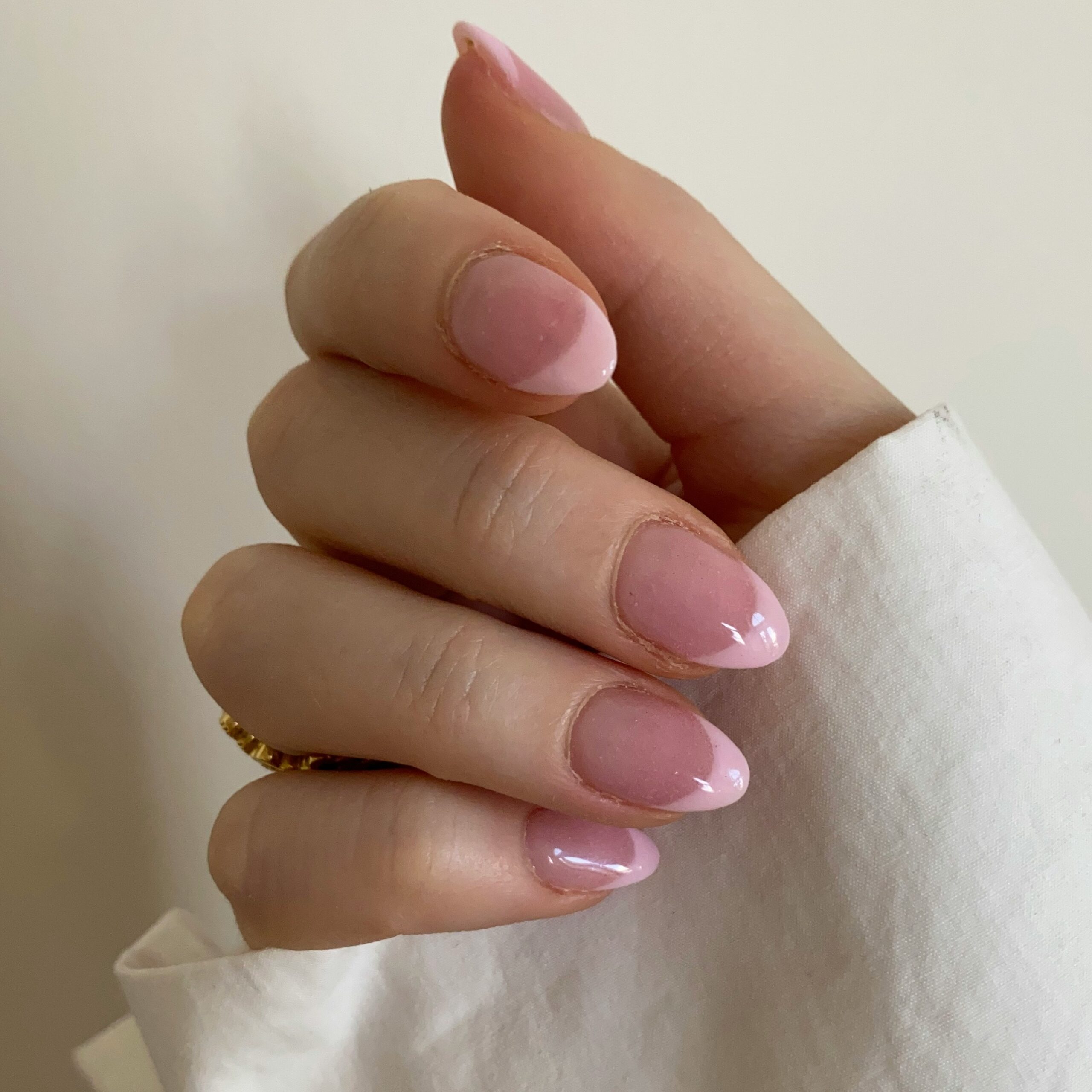 eagles-hair-and-beauty-nail-care-tile-image